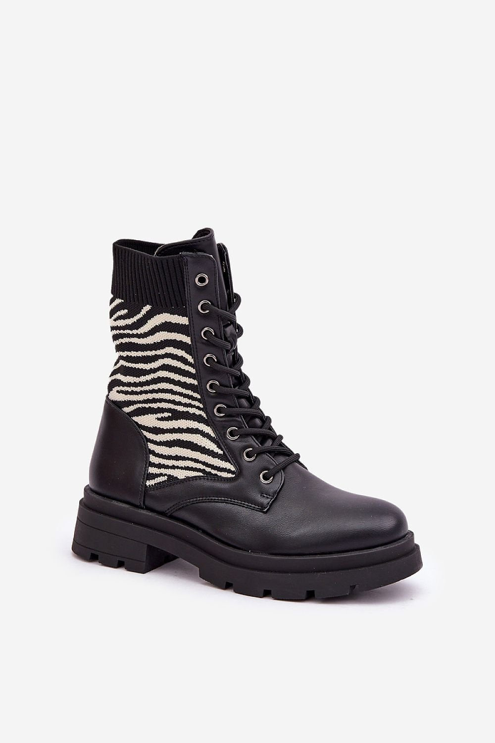 Boot Model 204670 Step in style